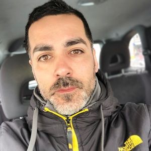 Meet your Posher, Cesar